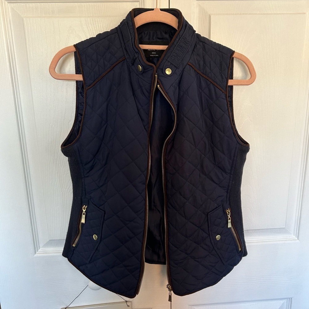 Women’s Quilted Vest